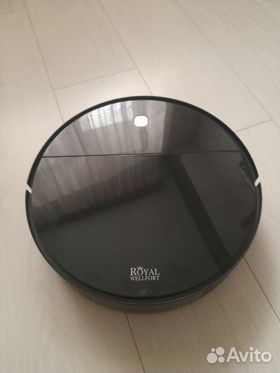 Робот пылесос +отпариватель+утюг