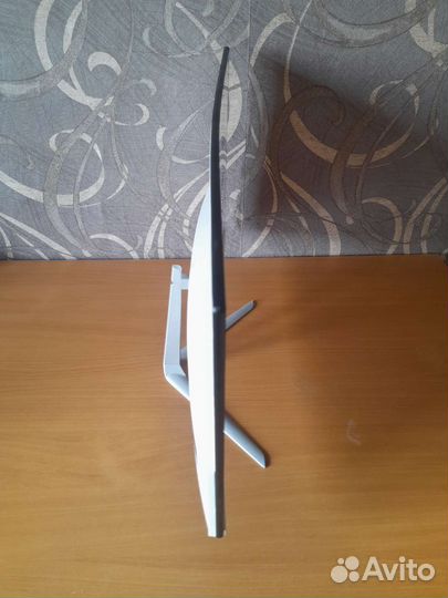 Монитор 24 дюйма FullHD Huyiniuda Белый Новый