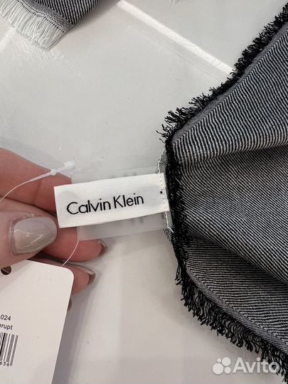 Палантин calvin klein новый