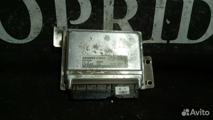 Мозги Hyundai Trajet 2005 год