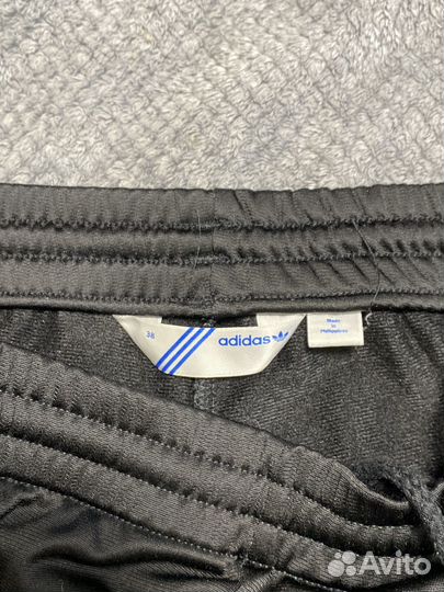 Спортивные штаны adidas