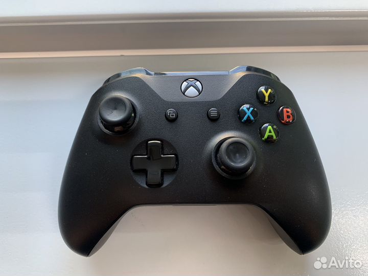 Геймпад xbox one