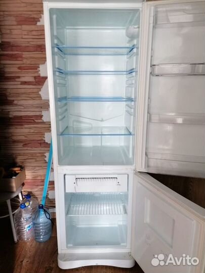 Холодильник indesit no frost C138 бу рабочий