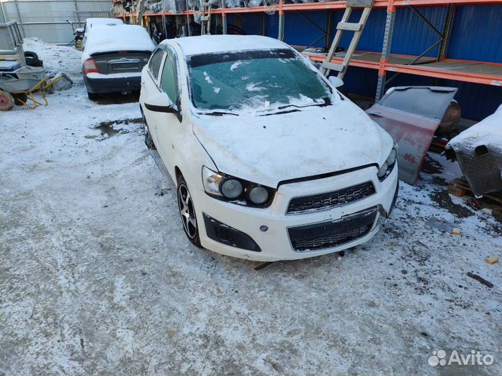 Chevrolet Aveo T300 2013 в разбор