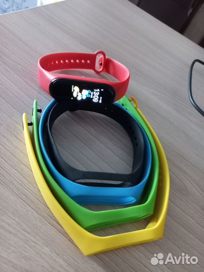 Фитнес-браслет Xiaomi Mi Band 4