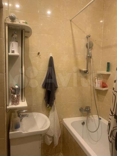 Комната 18 м² в 2-к., 1/5 эт.