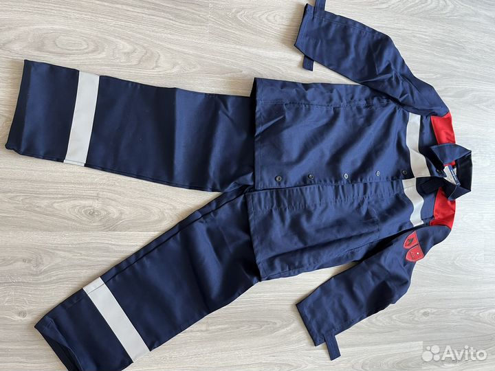 Костюм специальный 