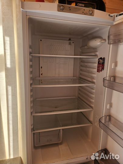 Холодильник hotpoint ariston
