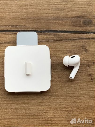 Правый наушник AirPods Pro 2 (USB C) оригинал