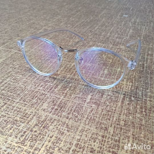 Имиджевые очки с прозрачными линзами