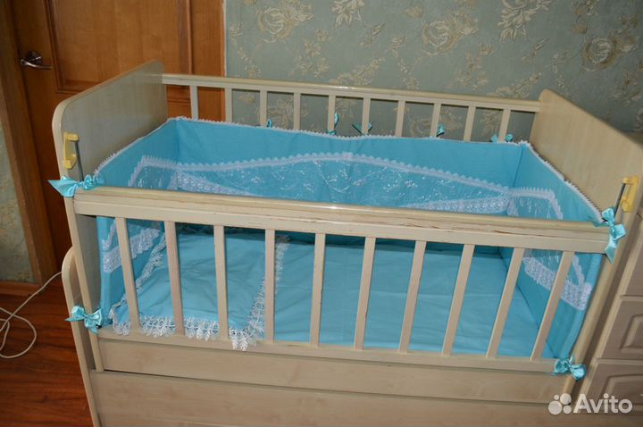 Комплект в детскую кроватку
