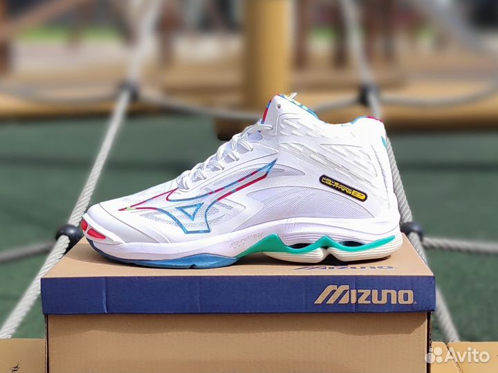 Кроссовки Mizuno волейбольные