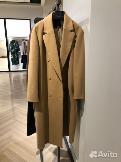 Шерстяное пальто Massimo Dutti