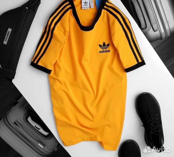 Футболка adidas