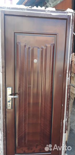 Двери входные