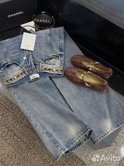 Джинсы Chanel