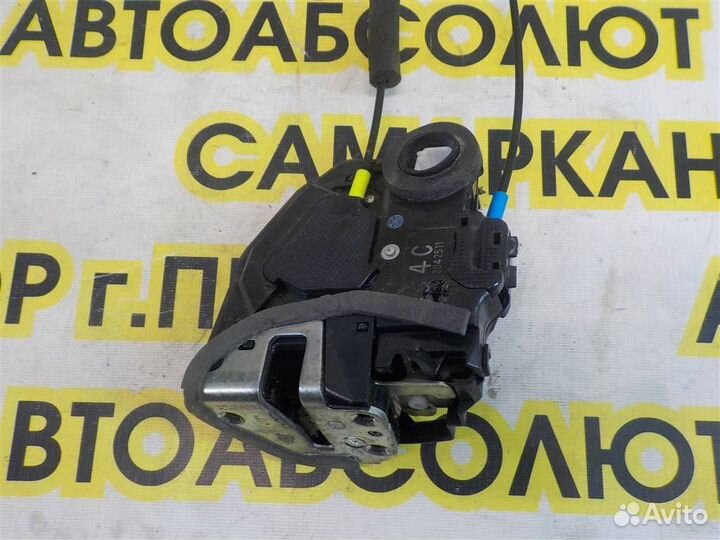 Замок двери задней левой Toyota Camry XV50 2011-2