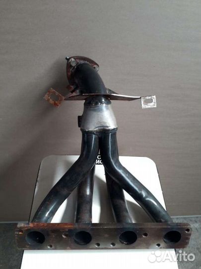 Выпускной коллектор Веста 1.6