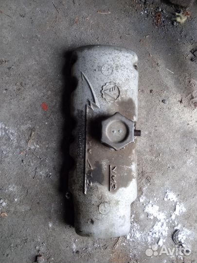 Клапанная крышка москвич 412