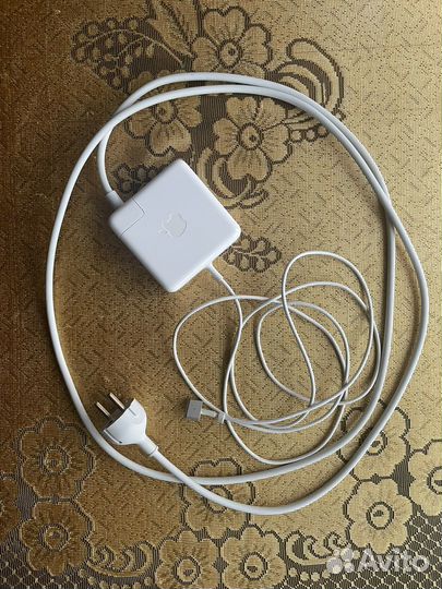 Apple 85w magsafe 2 power adapter
