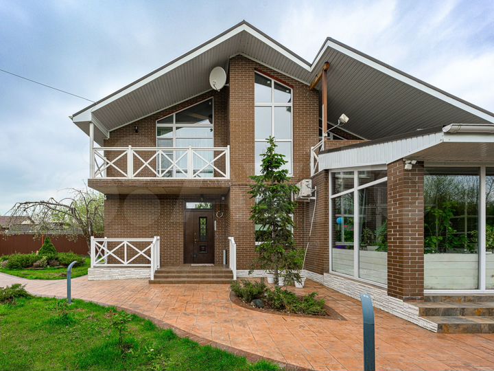 Дом 285 м² на участке 25 сот.