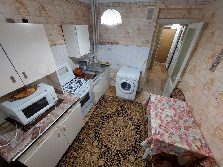 2-к. квартира, 40 м², 1/5 эт.