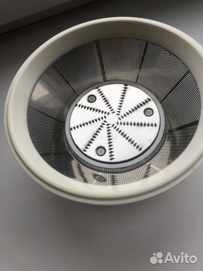 Соковыжималка Polaris