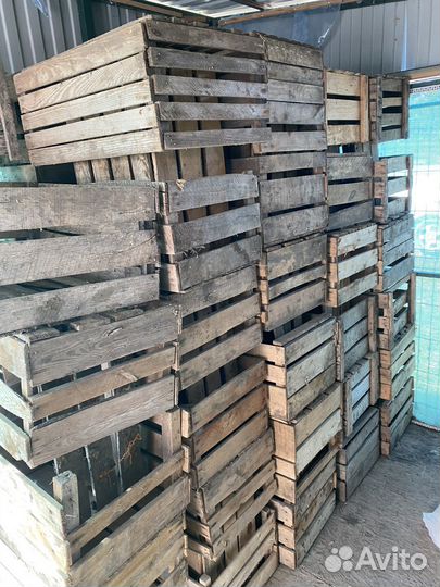 Деревянные ящики для фруктов овощей зелени