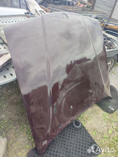 Капот BMW E32