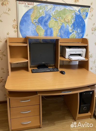 Стол компьютерный