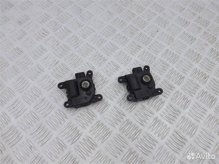 Моторчик заслонки печки Kia Rio 3 1.6 G4FC 122Л.С