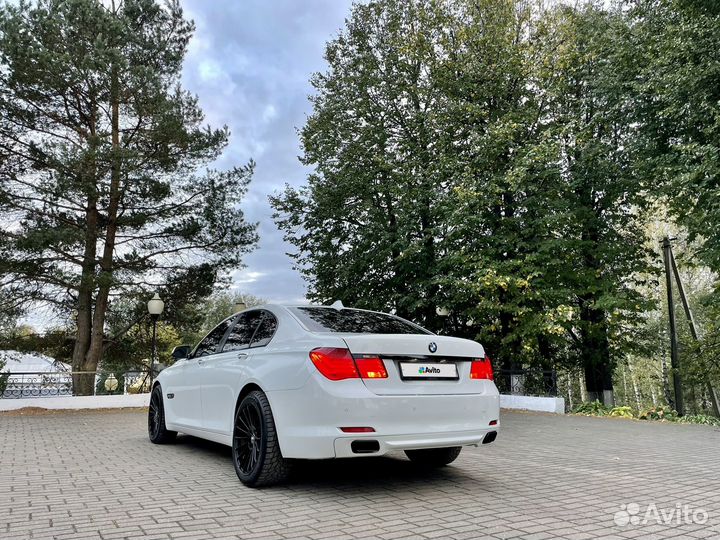 BMW 7 серия 3.0 AT, 2011, 316 000 км