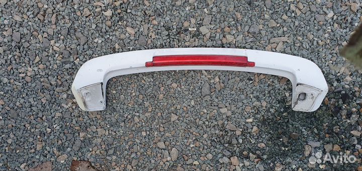 Задний спойлер на toyota mark2