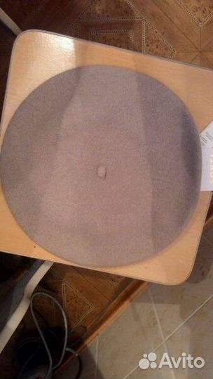 Берет женский