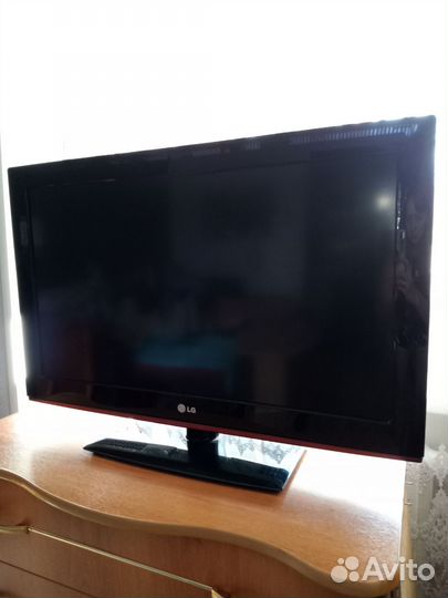 Телевизор 32 дюйма