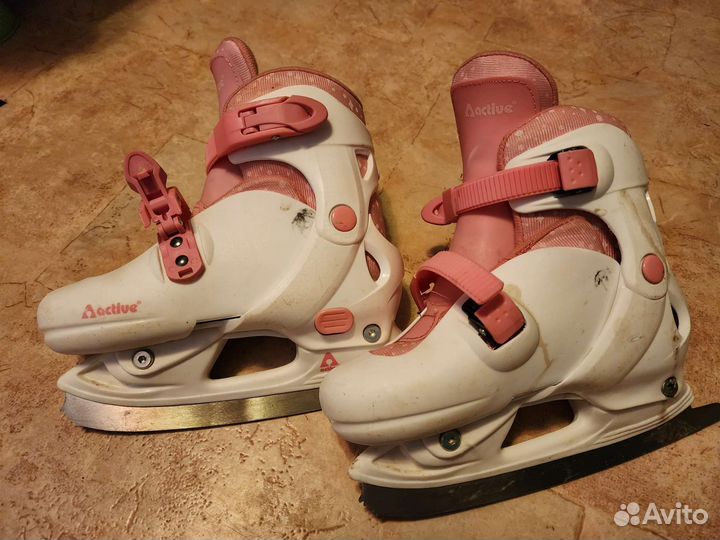 Коньки фигурные детские размер 32-35