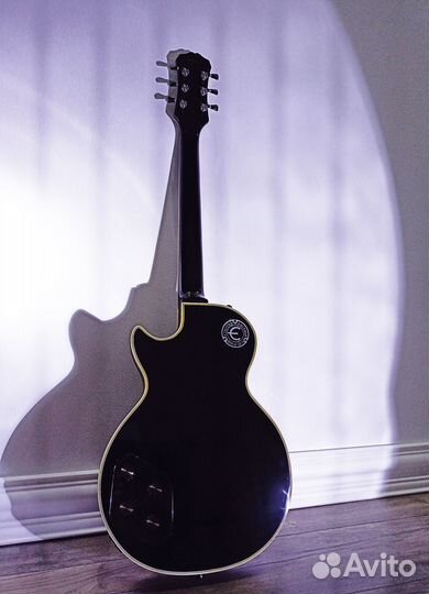 Epiphone les paul custom pro. 3-х дачловая. Новая