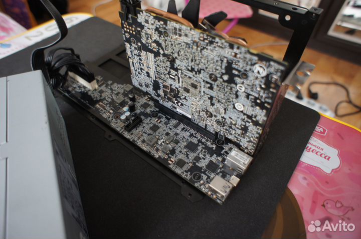 Плата Gigabyte Gaming Box 2080ti egpu egfx