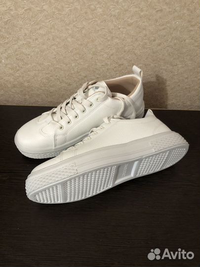 Обувь женская