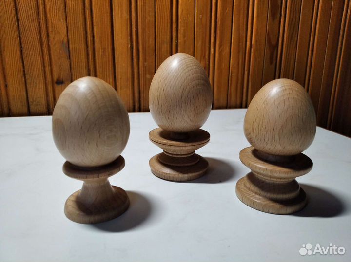 Яички деревянные из бука на подставке