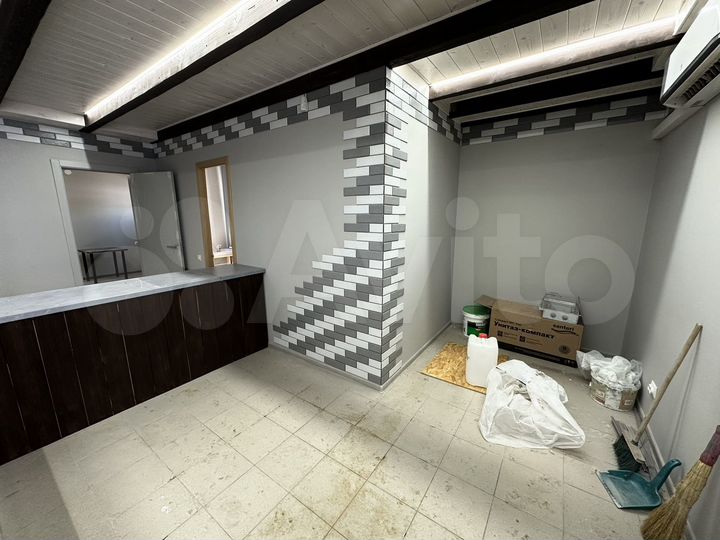 Торговая площадь, 90 м²