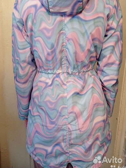 Ветровка для девочки