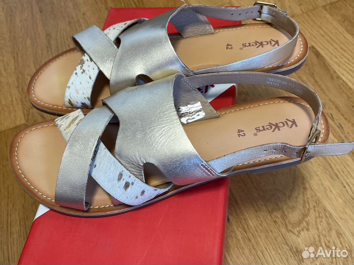 Босоножки новые 41-42