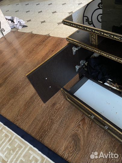 Тумба для тел телевизора