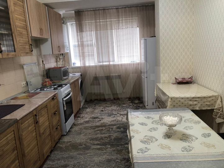 2-к. квартира, 54 м², 1/9 эт.