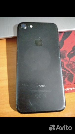Телефон iPhone 7 128gb