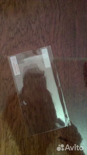 Защитная плёнка и чехлы HTC desire 600