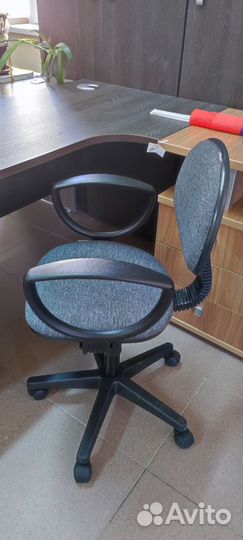 Компьютерное кресло новое