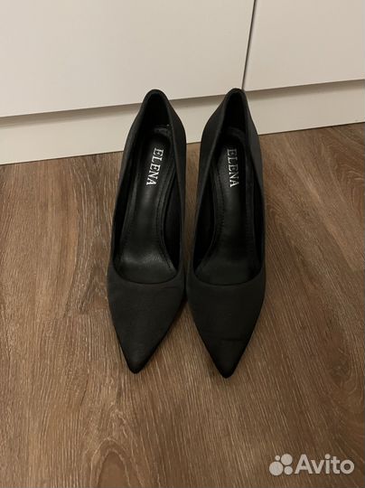 Туфли атласные