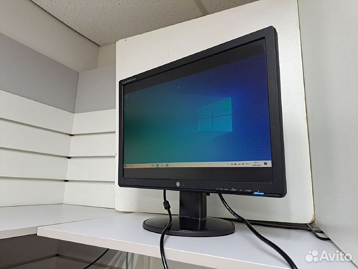 Мониторы LG W1942S